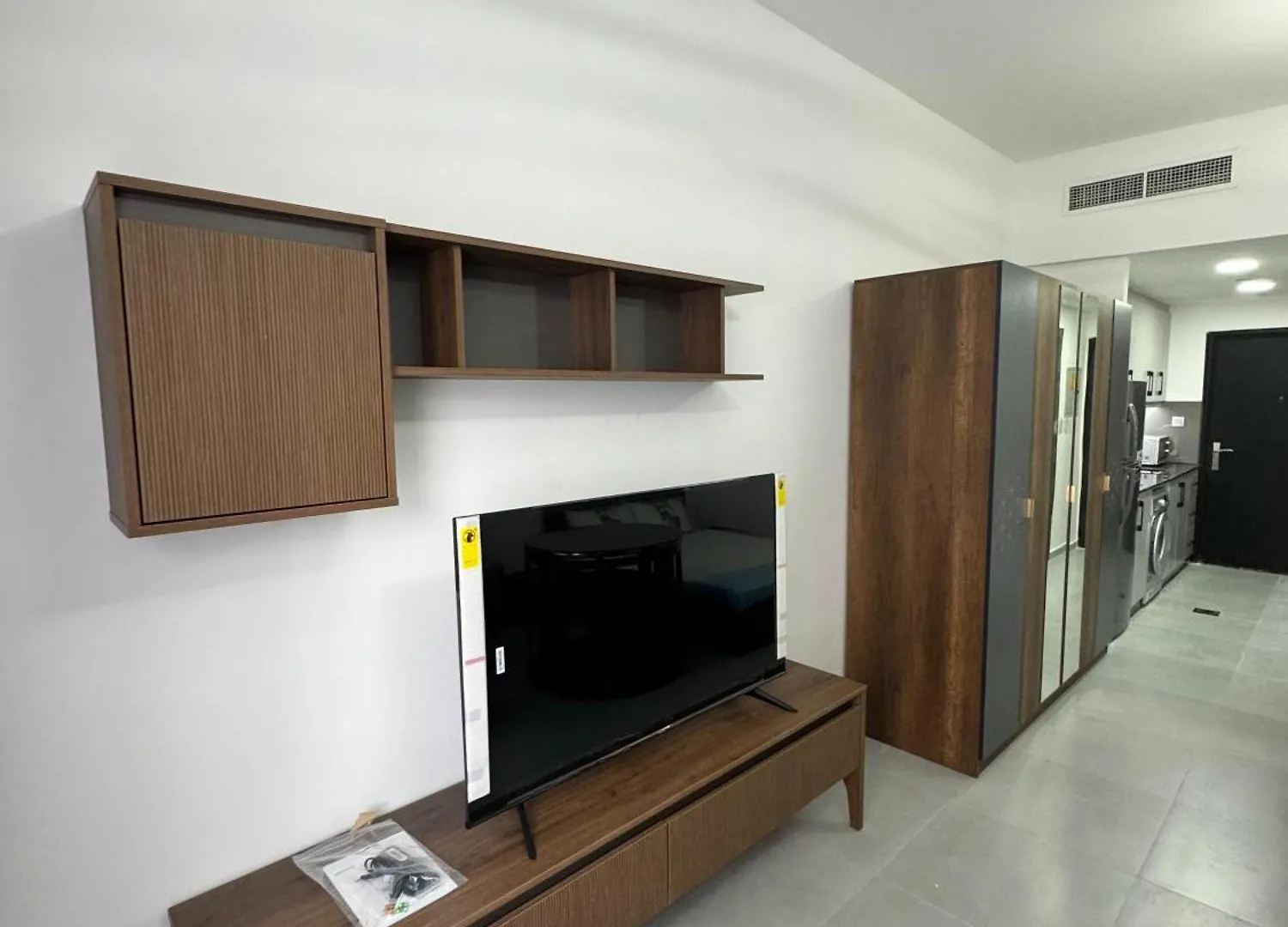Jvc Diamond 1 Home Dubai United Arab Emirates